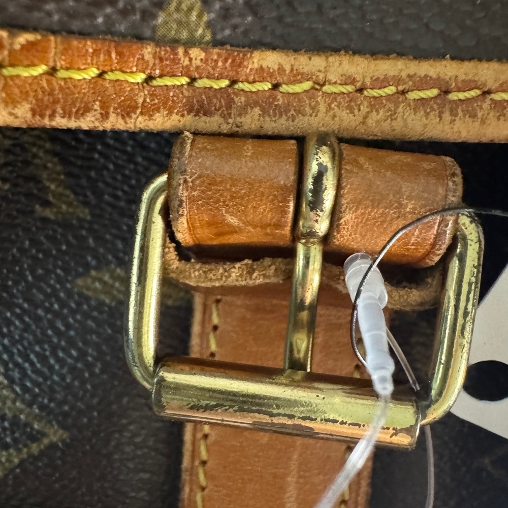 Louis Vuitton Dark Brown Monogram Messenger Bag - Picture 15 of 16